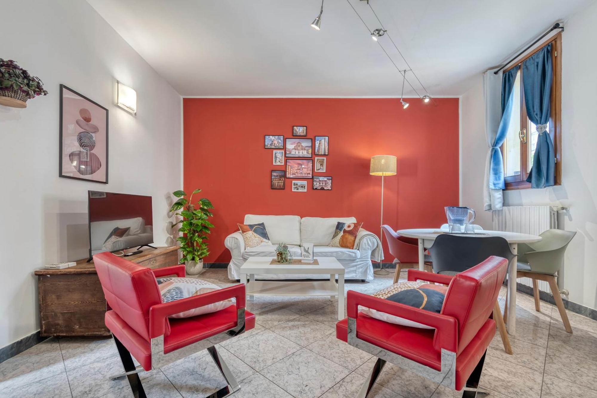 Cozy Apartment In The Heart Of Bologna Ngoại thất bức ảnh
